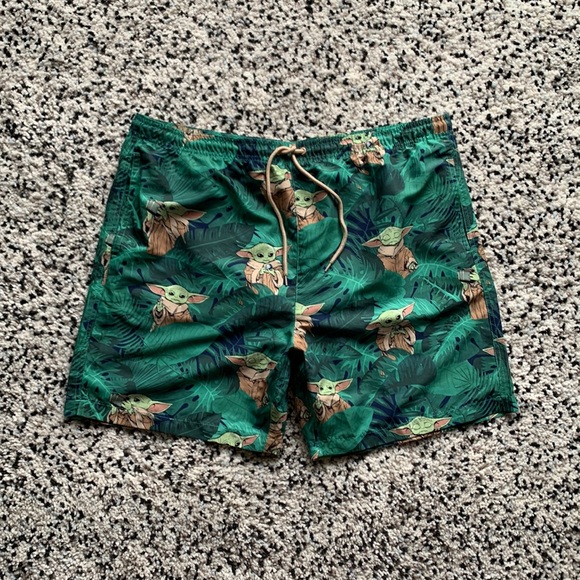 Star Wars Shorts Star Wars Mens Baby Yoda Green Hawaiian Tropical